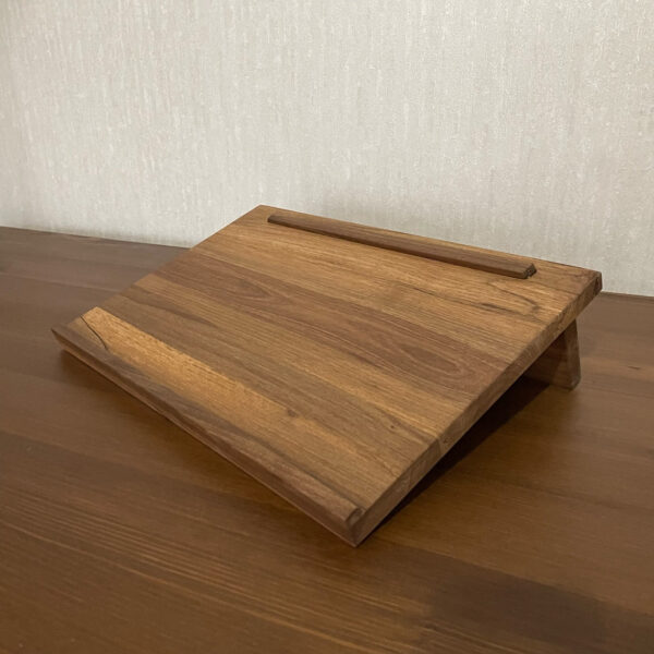 Vergilia Solid Walnut Writing Slope & Laptop Stand - Image 5